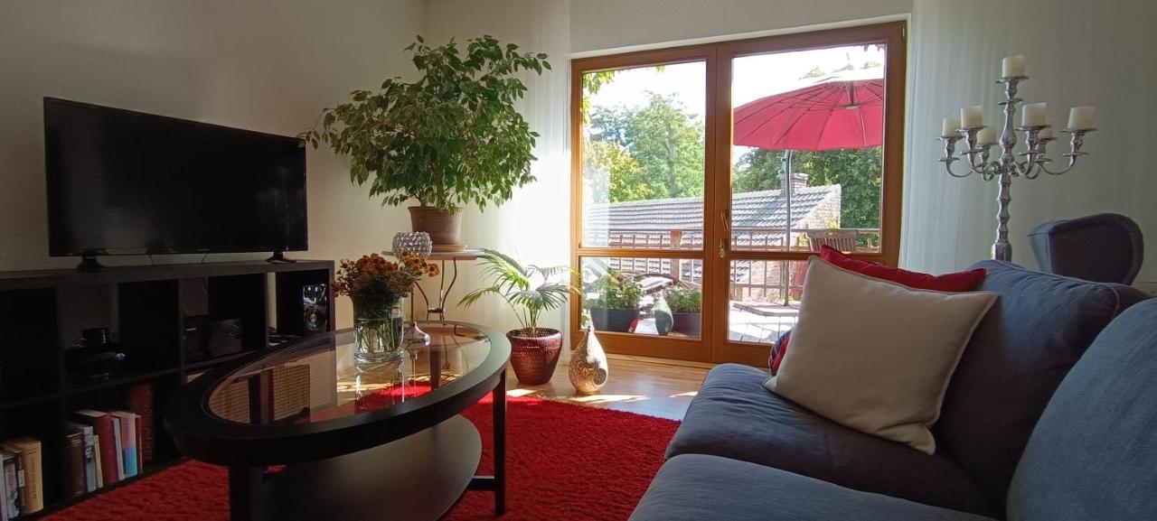 Schlossparkferienwohnungen Rheinsberg Mit Garten Екстериор снимка